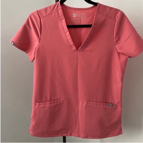 Figs Tops - Figs Women's Coral Short Sleeve V-Neck Top